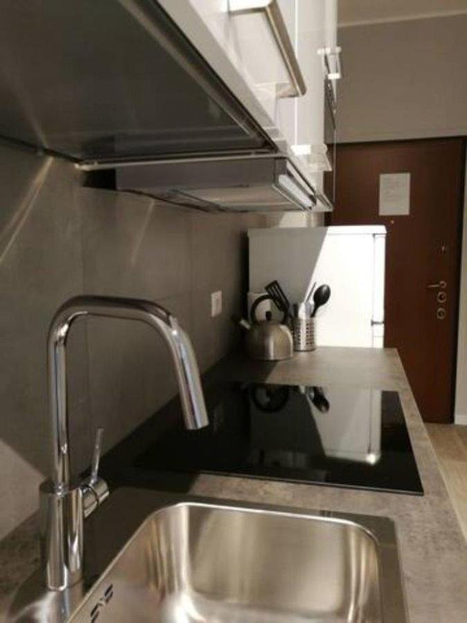Appartamento Con Grande Terrazzo In Via Lomellina - Lome 527 Milan Extérieur photo